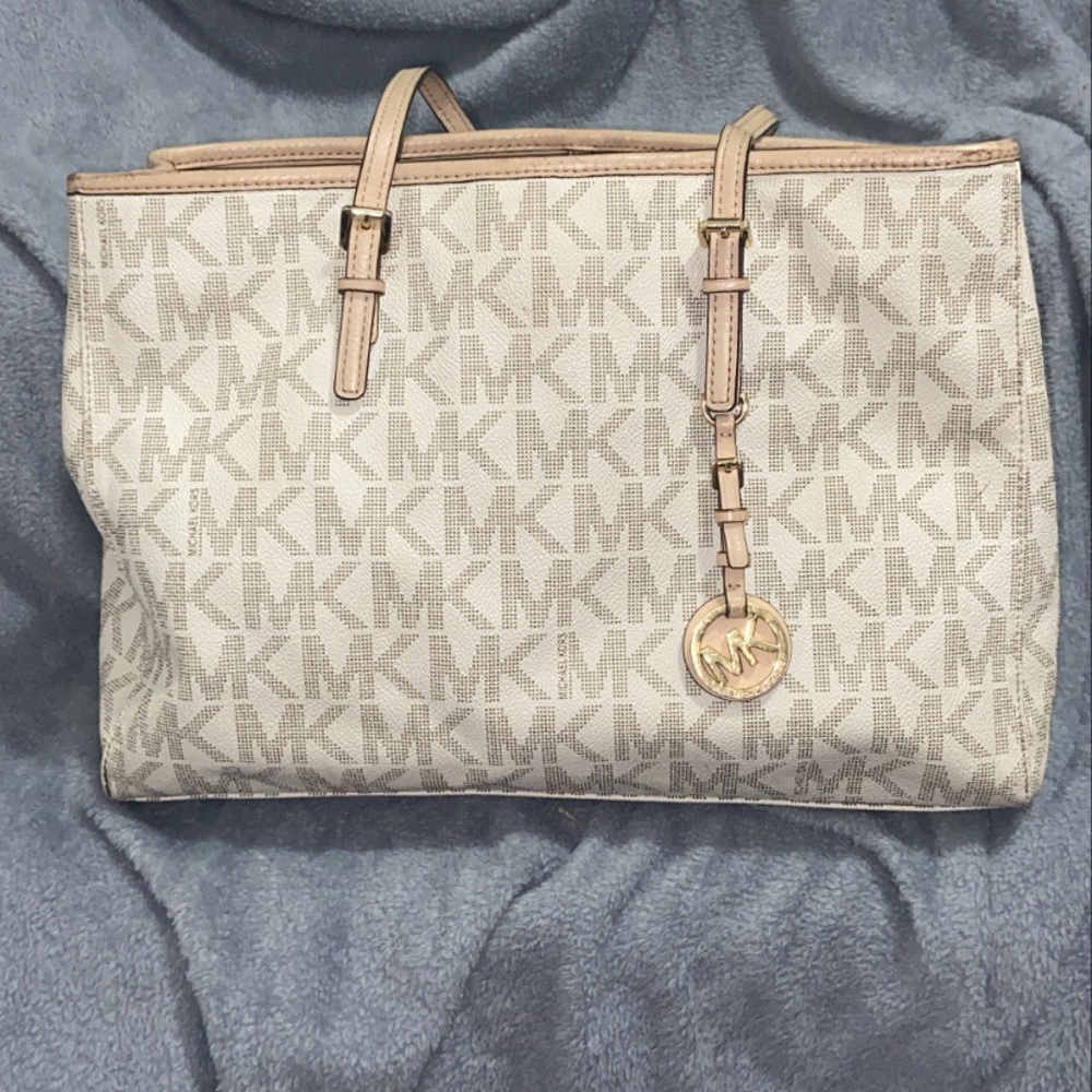 Hand bags